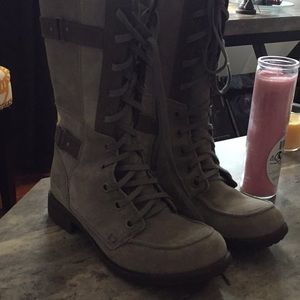 North face boots 8.5. $60. New